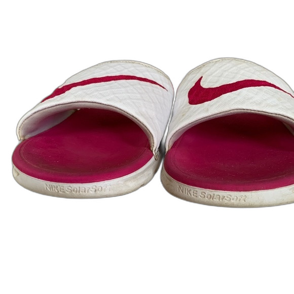 Nike White and Pink Slide Slip-On Athletic Sandals Size 11 - Picture 4 of 6